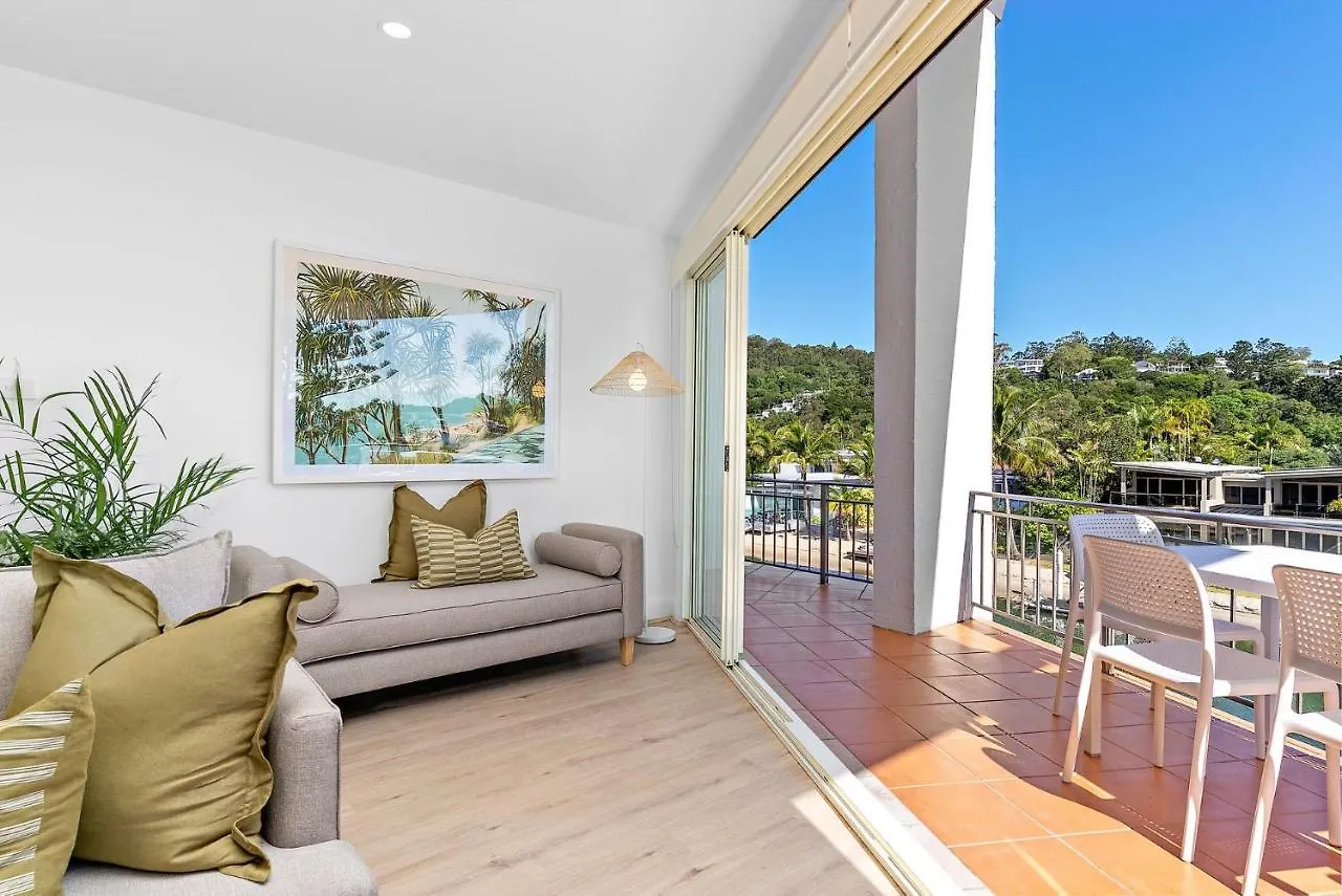 Riverfront 2 Bedroom Penthouse, Steps From Hastings Street - By Stay Noosa Australia