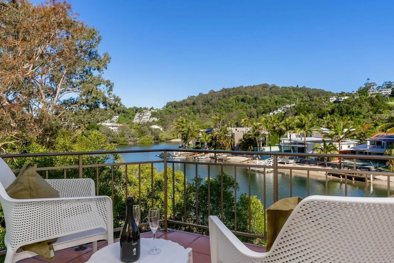 Apartment Riverfront 2 Bedroom Penthouse, Steps From Hastings Street - By Stay Noosa