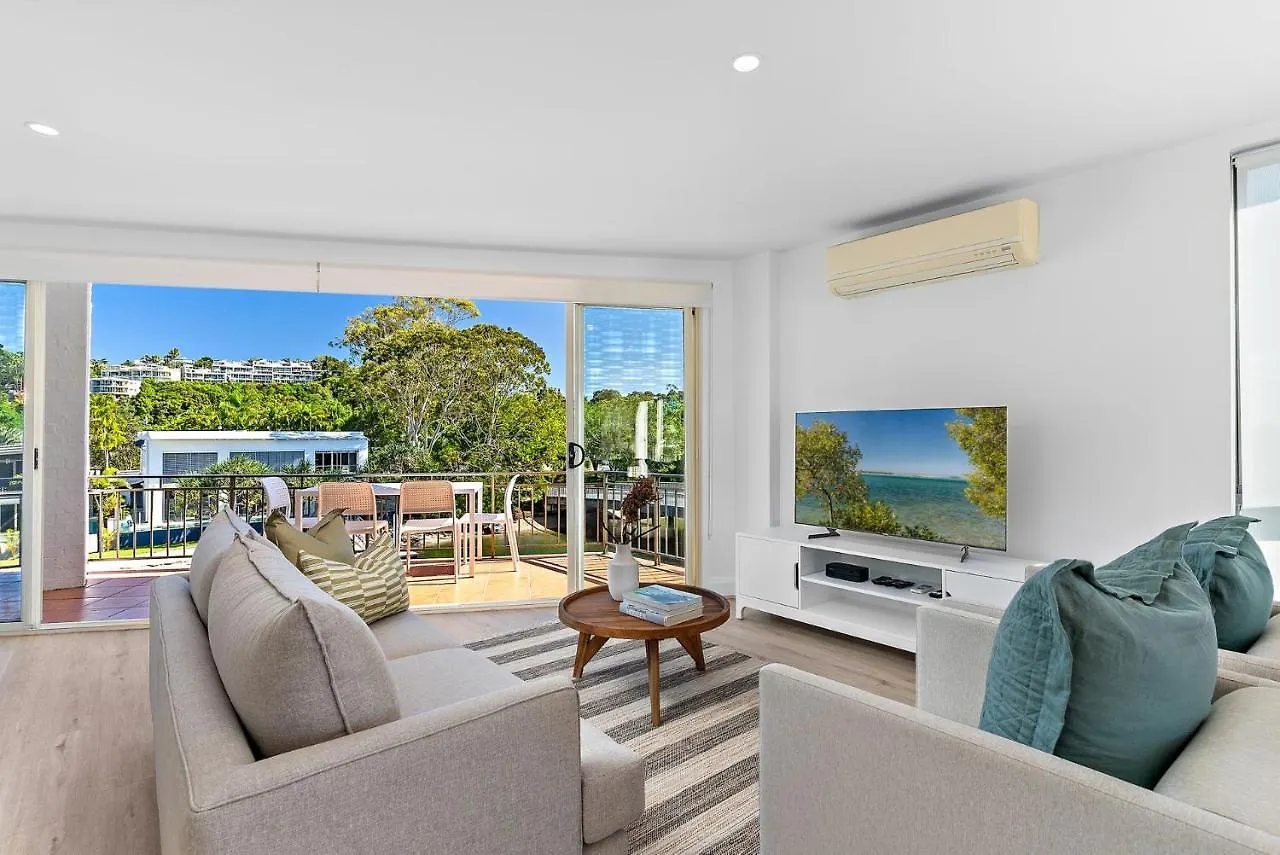 Riverfront 2 Bedroom Penthouse, Steps From Hastings Street - By Stay Noosa Apartment Noosa Heads