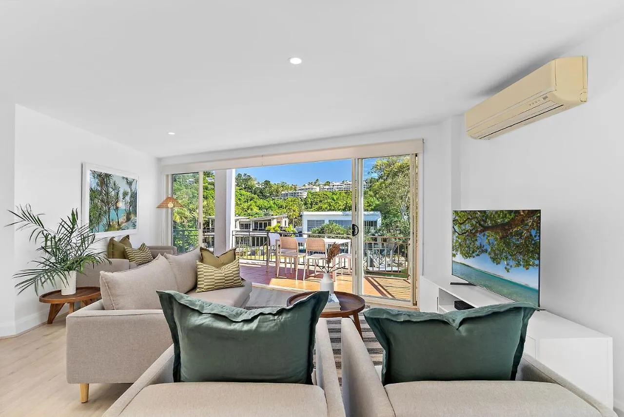 Apartment Riverfront 2 Bedroom Penthouse, Steps From Hastings Street - By Stay Noosa Australia